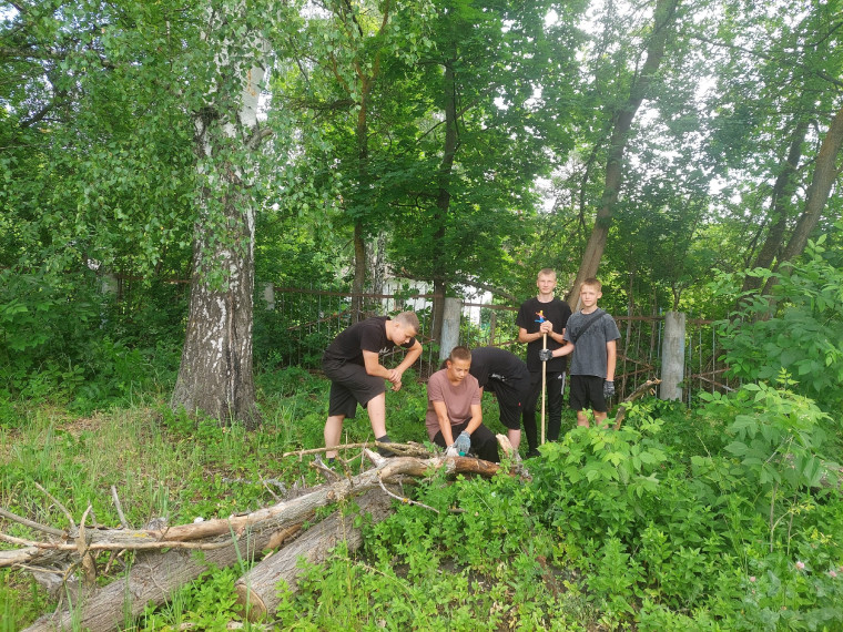 Двенадцатый день в лагере "Трудовичок".